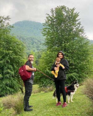 Shabnam Ghorbani Instagram - ایسیم تی فَرمان، کُنیم اَمی جان، تی پا جیر قُربانا

تَرا گَمَه، آقا دانا خانا!
