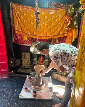 Shaji Choudhary Instagram - जय बद्रीनाथ जी। मन करेगा बार बार जाने का । पर एक बार तो जायेगा ।💕
.
.
.

#badrinath #badrinathtemple🙏 #utrakhand #hillsation #mounatains #river #greenland #weather #cloud #instagood #instagram #post