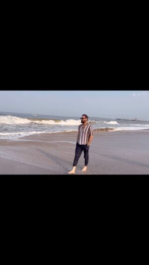 Shaji Choudhary Instagram - Juhu beach morning walk 🚶‍♀️ 
#goodmorning #goodvibes #walk #running #jogging #fresh #feeling #sunrise #beach #selflove #shajichoudhary