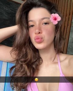 Actress Shanaya Kapoor HD Instagram Photos and Wallpapers September 2024