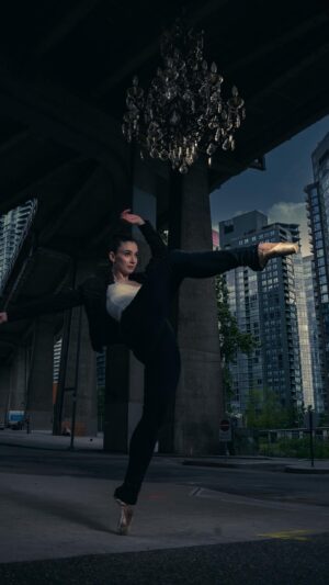 Shannon Kook Instagram - Capturing Holly Laroche 🩰
downtown Vancouver
@shannonsreel

#sonyartisan #sonya7rii #godoxad200 #stellaprolights #vancouverphotographers #vancouverdancer #vancouverdancers
