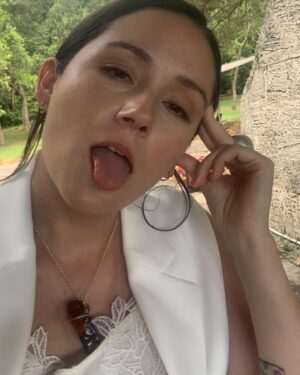 Shannon Woodward Instagram - I’ve been in Florida for an eternity, but headed home imminently. A roundup.