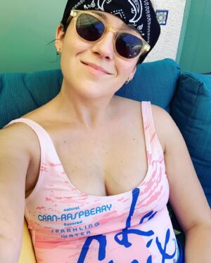Shannon Woodward Instagram - 😎