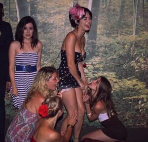 Shannon Woodward Instagram - lol, someone just tagged me in these pics and I’m dying laughing @katyperry