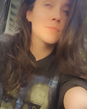Shannon Woodward Instagram - look— not to get cocky, but a gentleman at Trader Joe’s complimented me on my shirt earlier today.