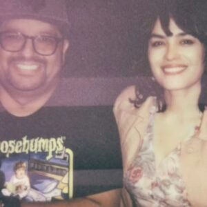 Shannyn Sossamon Instagram - The Polaroids w Cutie Patooties Tour continues 🧸

Thank you, @houstonhorrorfilmfest (Tony ❤️ Justin), for the sweetness and the laughs. To the ones who gave loving gifts , handmade earrings and a painting of Frankie and I 🥲 . And to a patient one named Brad for running my table the way I like - polaroids only, oldies music at all times, and some quiet to myself in-between the swells of lines. This experience is still new to me but so far an adventure rich in color and heart (and material for comedy for days!) But now I will collapse into my bed, into the silence. Please leave me be until further notice if you know what's good for you 😙🔪

#fanconventions #polaroids #idareyoutotryandwakemeup