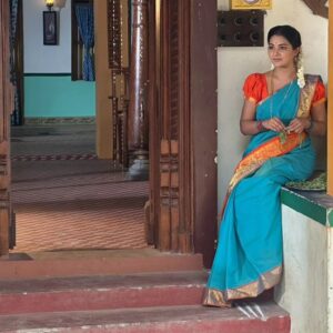 Sharanya Turadi Instagram - On-screen la eppadiyo but Offscreen la eppovum loves than 🤗 
Pandian stores family ❤️🧿🙏

Missed my bois Kathir,Senthil, and Meena in this dump. Will post in the coming ones 🫶
#pandianstores