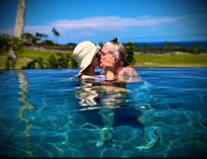 Actress Sharon Osbourne HD Instagram Photos and Wallpapers July 2023