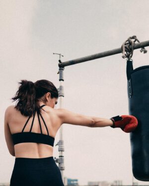 Sharvari Wagh Instagram - BEAST MODE on for Vedaa! ⚠️☠️🥊 

Took up boxing to become Vedaa... Now I am ready to pack a punch or be strong enough to take a brutal beating 💪 
#Vedaa coming to a theatre near you on August 15th