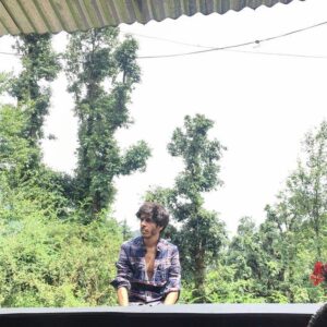 Shashank Arora Instagram - Welcome to dharamkot where the croissants are generously buttered and there is a cobbler who whistles songs from the 60's
Photo: @sobhitad