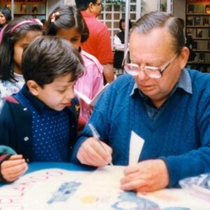 Shashank Arora Instagram - Happy Birthday @ruskinbondofficial! Here is us exchanging notes on literature 20 years ago. I’m kidding. Thanks for the autograph. I love you. Thank you for inspiring millions of kids like me to imagine truer and create more. We owe you the world for your stories. ❤️ Have a beautiful year.
Photo: #Pa