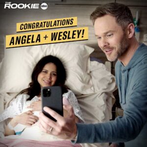 Shawn Ashmore Instagram - Spoiler alert!! It’s a girl:) Last nights episode written by @alexihawley and directed by #Billroe was a banger!! Hope you all enjoyed it!