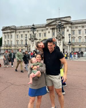 Shawn Johnson Instagram - Paris has been SUCH a whirlwind already. Mom & Dad are on minimal sleep haha but having the absolute best time. Wouldn’t trade it for the world. #Paris2024 #olympics