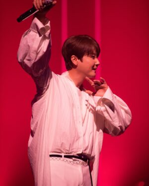 Shin Hye-sung Instagram - .
2019 SHIN HYE SUNG CONCERT "Setlist"
@ 경희대학교 평화의전당
.
따뜻한 감성 보컬리스트 신혜성의 라이브 스테이지는 지금 바로 V LIVE 에서 만나보실 수 있습니다.
https://www.vlive.tv/product/ds00u00u00000138
.
#신화 #신혜성
#SHINHWA #SHINHYESUNG
#콘서트 #CONCERT #Setlist
