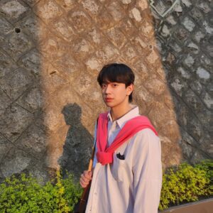 Shin Hyeon-seung Instagram - 마지막은 항상....🌸