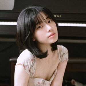 Shin Se-hwi Instagram - 