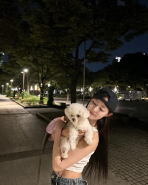 Shin Seul-ki Instagram - 🍉