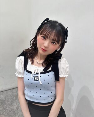 Shinzawa Nao Instagram - このあとどこいく？🩵🩵🩵

#彼女の私服がかわいい #darich #darichコーデ #フレンチガーリー