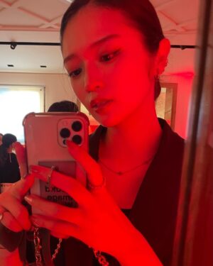 Shiori Instagram - FERRAGAMO 
SPRING SUMMER 2023 COLLECTION

#ferragamo ❤️‍🔥