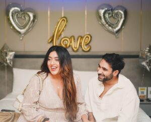 Shireen Mirza Instagram - It was my favourite humans birthday 🎈

To my husband,a real go-getter,a brave man with a heart of gold, happy birthday my Jigar!
May Allah fulfill all your fantastic plans and may you lead to great victories. I love you! ❤️

PS. Let’s keep embarrassing each other forever 😉 #iykyk 

#birthday #surprise 

Thank you @dragonfly_hotel for your amazing hospitality and the yummyyyy food 🤤