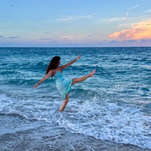 Shiva Negar Instagram - 🌊🩵✨ 
#momentsoflife #shivalife