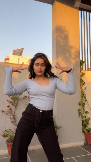 Shivani Paliwal Instagram - I bring all the drama 🎭

 #imthedrama #drama #aepsa