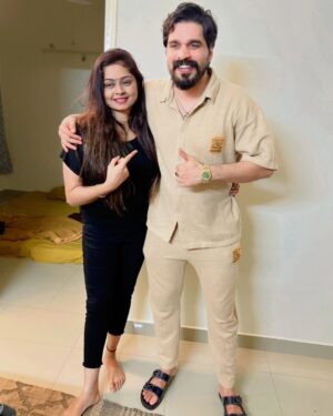 Shiyas Kareem Instagram - A brother's responsibility is to always be there for his sister, through thick and thin. @shiyaskareem 💪🥰🤝🧿🫂
📸@karun_valsan
#brother #brotherfromanothermother #bond