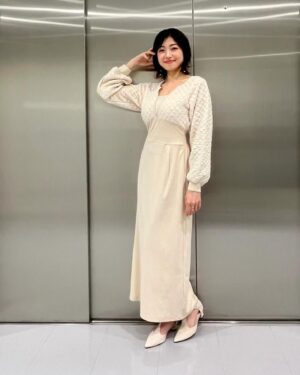 Shizuka Nakamura Instagram - 💌

2.13放送
#あのとき告っていたらどうなった

ワンピース & サンダル
@neuna_official 
パールピアス & コンビカラーリング
@muku__official___
