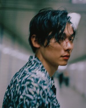 Shohei Matsuzaki Instagram - Shooting for @dewmagazine 
A Film and directed by @ililyyy and @rensudo__7 
Starring @matuzakishohei @ooxx_shin 
Producer @ching0508_
Director of Photography @sigma8ryuki
Ladies' styling @dreamer_0713
Men's styling @peter_gunn_sho
Assistant to Director @seiya_kuroki_ 
Styling assistant @hara_keiichiro 
Hair @hir0_hair_
Make-up @tsukimake
Hair assistant @_hrttnk
Make-up assistant @mm__fairy
Colorist @yenpinlu1002
Narration writer @toujoursdansunreve
Music peece @peterwang_
Logotype design @enokriisfer
Installation @tweemolar
#dewmagazine