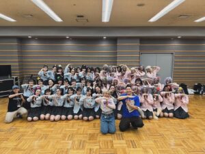 Shōhei Osada Instagram - おぢ春☘️

楽しい思い出をありがT✨

#宝仙学園女子部ダンス部 
#regulus
#新しいカギ
#fns27時間テレビ
