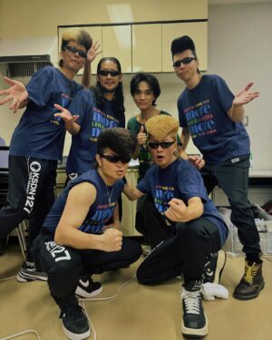 Shou Ayanokouji Instagram - みんなの心にミネさはいる。
成田さん、素敵な時間をありがとうございました。
#成田昭次 
#男闘呼組
#rockonsocialclub 
#naritathomassimpson 
#ロックよ静かに流れよ