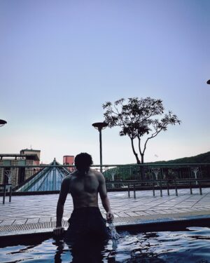 Shou Lou Instagram - Day Off