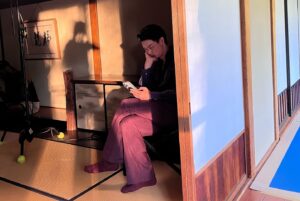 Show Kasamatsu Instagram - One day they called me and made me an offer. Is this a dream? Is this reality?便乗後乗り大バズり神曲☺️☺️☺️
