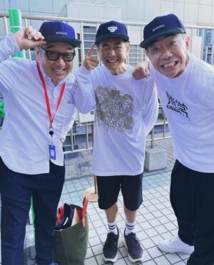 Shôzô Endô Instagram - TBSラジオ「木梨の会」で宣伝して頂きました❗️ホホホイキャップ第２弾今日発売しましたー❗️ネットは完売しました。興味ある方は各店舗にお問い合わせ下さいー❗️#遠藤章造#ココリコ#木梨憲武#木梨の会#override #帽子#感謝#ホホホイキャップ