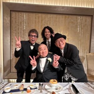 Shôzô Endô Instagram - 良かった〜❗️あ〜良かった❗️本当に良かった〜❗️お幸せに‼️
#遠藤章造#ココリコ#山本圭壱#西野未姫#結婚式#軍団山本#良かった#お幸せに