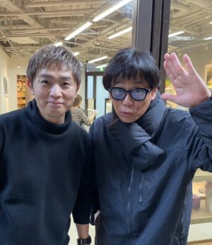 Shôzô Endô Instagram - 昨年12月にYouTubeゴルフ対決で山本圭壱さんに負け1年間髪を伸ばしてました。今日切りました。イメージは木村カエラさんです。あくまでもイメージです。#遠藤章造#ココリコ#表参道#mee#美容室