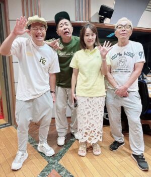 Shôzô Endô Instagram - 「木梨の会」朝から刺激をー❗️所さん作詞作曲ホホホイの曲🎵も良い感じ❗️
#遠藤章造#ココリコ#木梨憲武#所ジョージ#TBS#ラジオ#木梨の会#ホホホイ