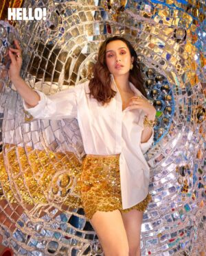 Shraddha Kapoor Instagram - Inside my August-September 2024 cover shoot with @Hellomagindoarabia. 

It was a pleasure working with the team on a fun, monsoon day in Mumbai. Take a look at the spectacular images.

Consulting Editor and words:  @manjuramanan
Digital & Social Media Editor: @anahitaghai
Photographer: @tejasnerurkarr
Stylist: @devs213
Hairstylist: @nikitamenon1
Make-Up Artist: @shraddha.naik
Location: @Grandhyatt
Jewellery: @palmonas_official
Shoot Partner: @Brewndbliss 
Artiste liaison : @alzainstars 
Artiste’s business consultant : @prarthanaajmani 
Produced by: @MiRahul_
@Balakrishnan.jaya