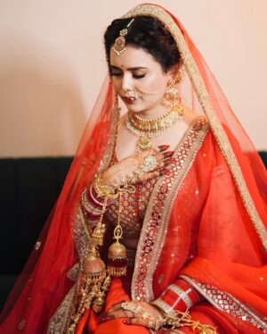 Shruti Kanwar Instagram - ♥️
.
.
.

Shot by: @isnapusmile 
Outfit: @abhinavmishra_ 
Hair: @daaminiz