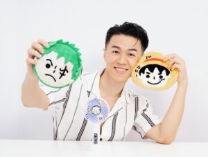 Shu-ting You Instagram - 好康預告!!! 我要成為海賊王🔥
7-ELEVEN全店集點活動跟航海王夢幻連動⚓
逾30款全新周邊海賊王迷必收☠

自7月24日下午3點起推出「航海王25周年動畫精品」活動，
超人氣角色魯夫、索羅、喬巴也有專屬設計周邊🔥🔥
經典豐富商品入手價最低只要199元起‼

🕒2024年7月24日下午3點起準時開搶！
7-ELEVEN門市快閃購， 不限消費金額 報手機 直接買！🛒
更多商品看這裡👀
https://www.7-11.com.tw/event/24kitty/onepiece.aspx

#7eleventw #航海王 #海賊王 #喬巴 #5檔 #草帽一夥 #新四皇 #日本 #一番賞 #ONEPICE
#澎湖花火節 #我要成為海賊王 #魯夫 #WCF #小七

@7eleventw