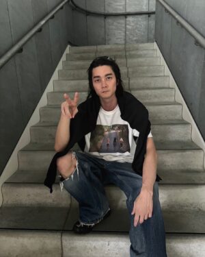 Shuntaro Yanagi Instagram - 撮影✌️暑いね！