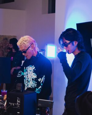 Shuzo Ohira Instagram - 4 weeks until the fan club💎
If you ready, write 💎 here 🤭