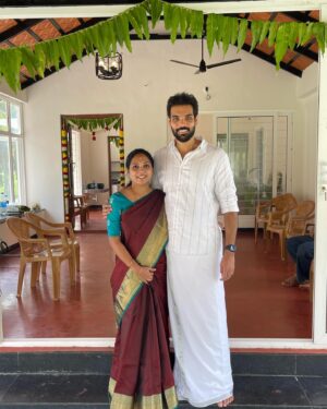 Sibi Sathyaraj Instagram - Welcome to our #Farmhouse!🙏🏻🙏🏻🙏🏻 
#Sibiraj #Sibisathyaraj #Sathyaraj #RevathiSibiraj #Udumalpet #Valavadi #Coimbatore #ProudFarmer #farmer #actorslife