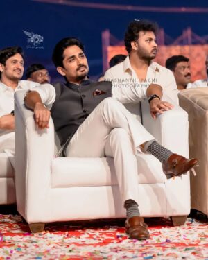 Siddharth Instagram - *ಗಂಧದ ಗುಡಿ *ಪುನೀತ್ ಪರ್ವ* 

 *pre releasing event* 

 .
.
.  @worldofsiddharth
. 
 @prashanth_pachi_photography .

....
 @puneethrajkumar.official 
@ashwinipuneeth.rajkumar 
 @prk.productions @mudskipper.in #Amoghavarsha @b_ajaneesh @pratheek_darkbirdfilms @satishvinsta @krg_connects 
#prashanthpachiphotography
#puneethparva 
#puneethparva #kannada #appuboss #shivanna #gandhadhagudi #love #kannadacinema #reels #kannadaactress #appufans #yash #surya #ranadaggubati #rakshithshetty #dhananjay #sid #kannadalove #kannadamovies #karnataka #trending #viral #sandalwood #sandalwoodactress#siddharthnigam #surya #bangalore