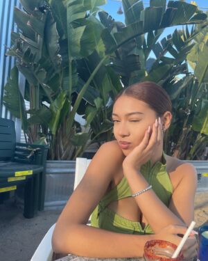 Sierra Capri Instagram - Waking up with a greatful heart and a happy soul 🫶🏽