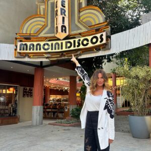 Sílvia Rizzo Instagram - @globofamiliaetudo 
@danielortizautor 
🤩
.
Mais uma experiência incrível! 
.
Quase de férias! 😃