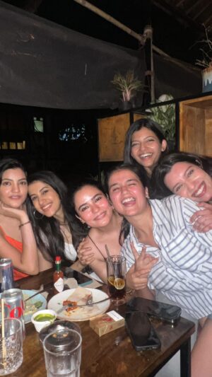 Simran Sharma Instagram - Different vibes, One tribe!✨💖 Tag your girl gang!😎

#vishakhapandey #mugdhaagarwal #rriyadeepsi #simransharma #gouriagarwal #prachihada #girlgang #vibes #party #vmp