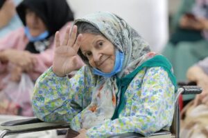 Sina Razani Instagram - آغاز اکران فیلم شب طلایی در آسایشگاه کهریزک
چقدر  این  شب و این اکران به جان و دلم نشست

عکسها از میلاد بهشتی عزیز

#هنر#هنرمندان_ایرانی #سینما #فیلم_سینمایی #شب_طلایی #یوسف_حاتمی_کیا #سینا_رازانی #سینارازانی #مریم_سعادت #بهناز_جعفري #یکتا_ناصر #نگین_موسوی #کهریزک #آسایشگاه_کهریزک #بازیگر_ایرانی #بازیگر