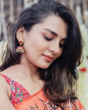 Sindhu Lokanath Instagram - 🙋🏻