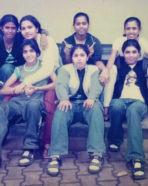 Sindhu Lokanath Instagram - Current ➡️ 4yrs ago ➡️ 18yrs ago. 
Nothing has changed.